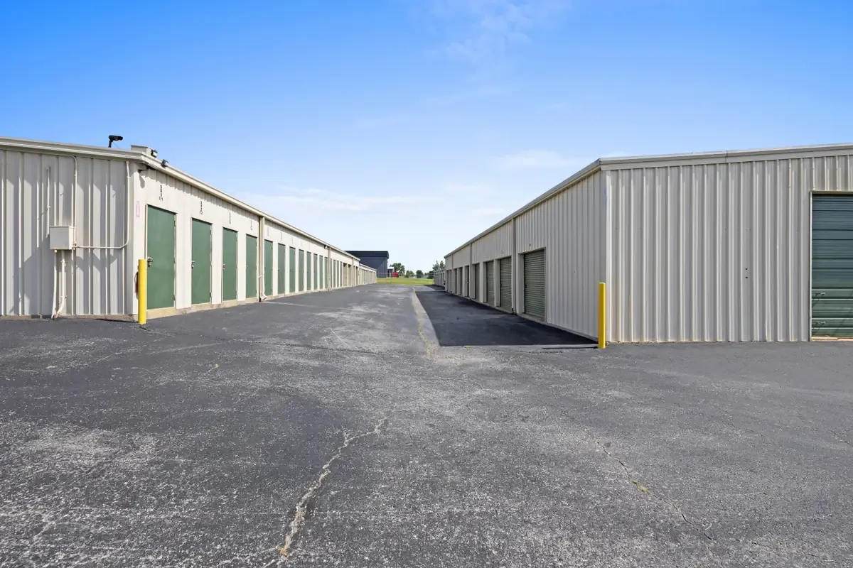 outdoor storage units kenwood
